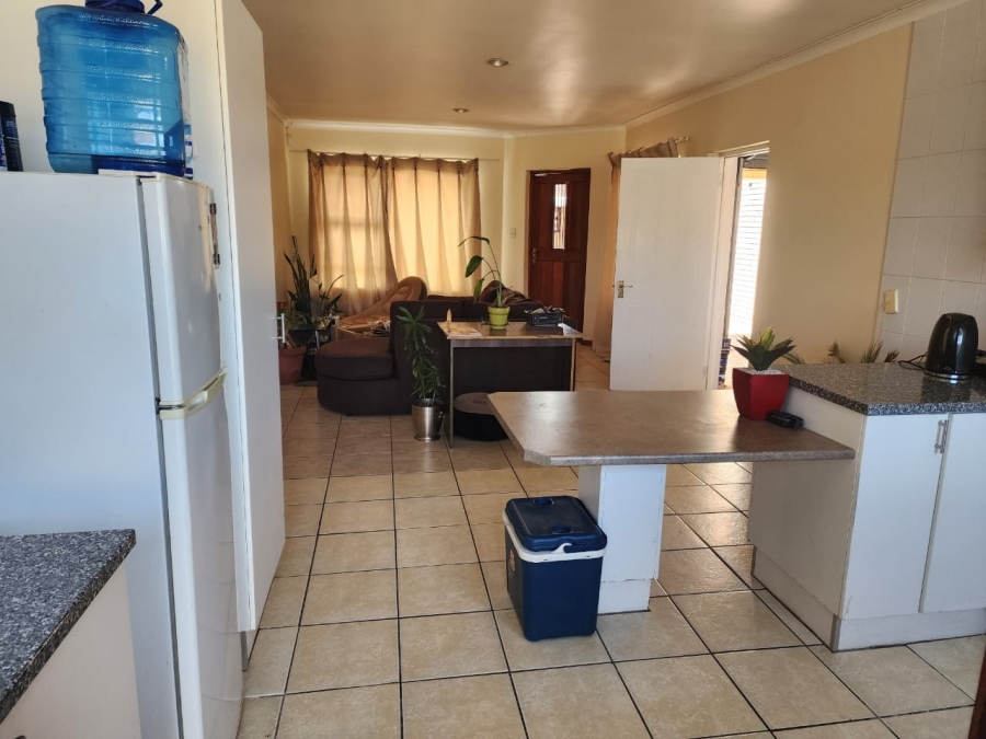 2 Bedroom Property for Sale in Summerstrand Eastern Cape